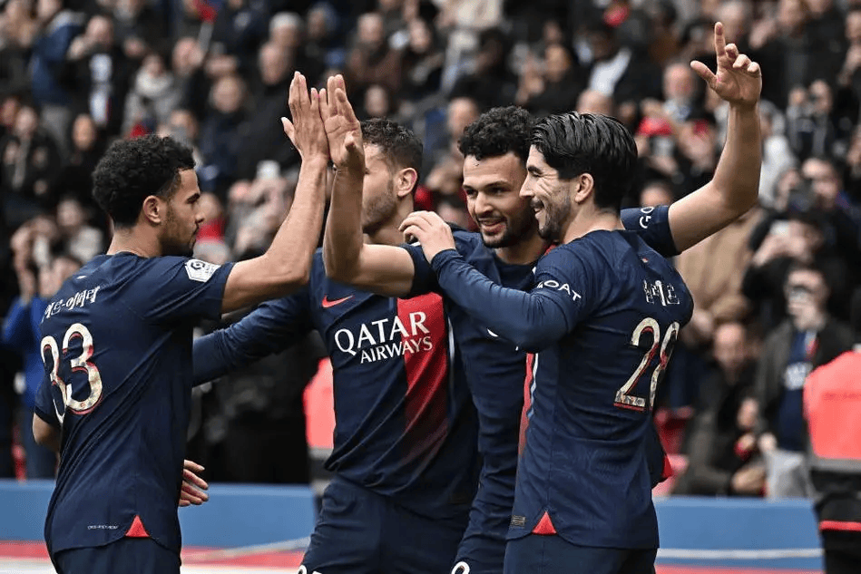 更是对人性 更是对人性