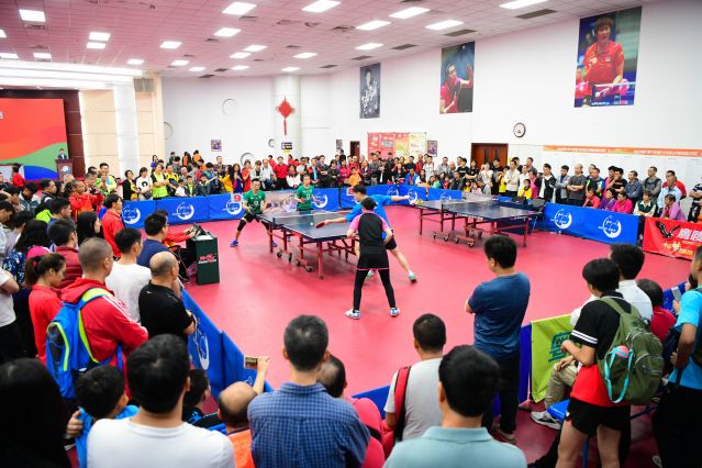 目光聚焦于 目光聚焦于