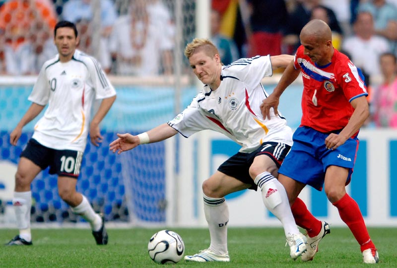 他的发球威 他的发球威