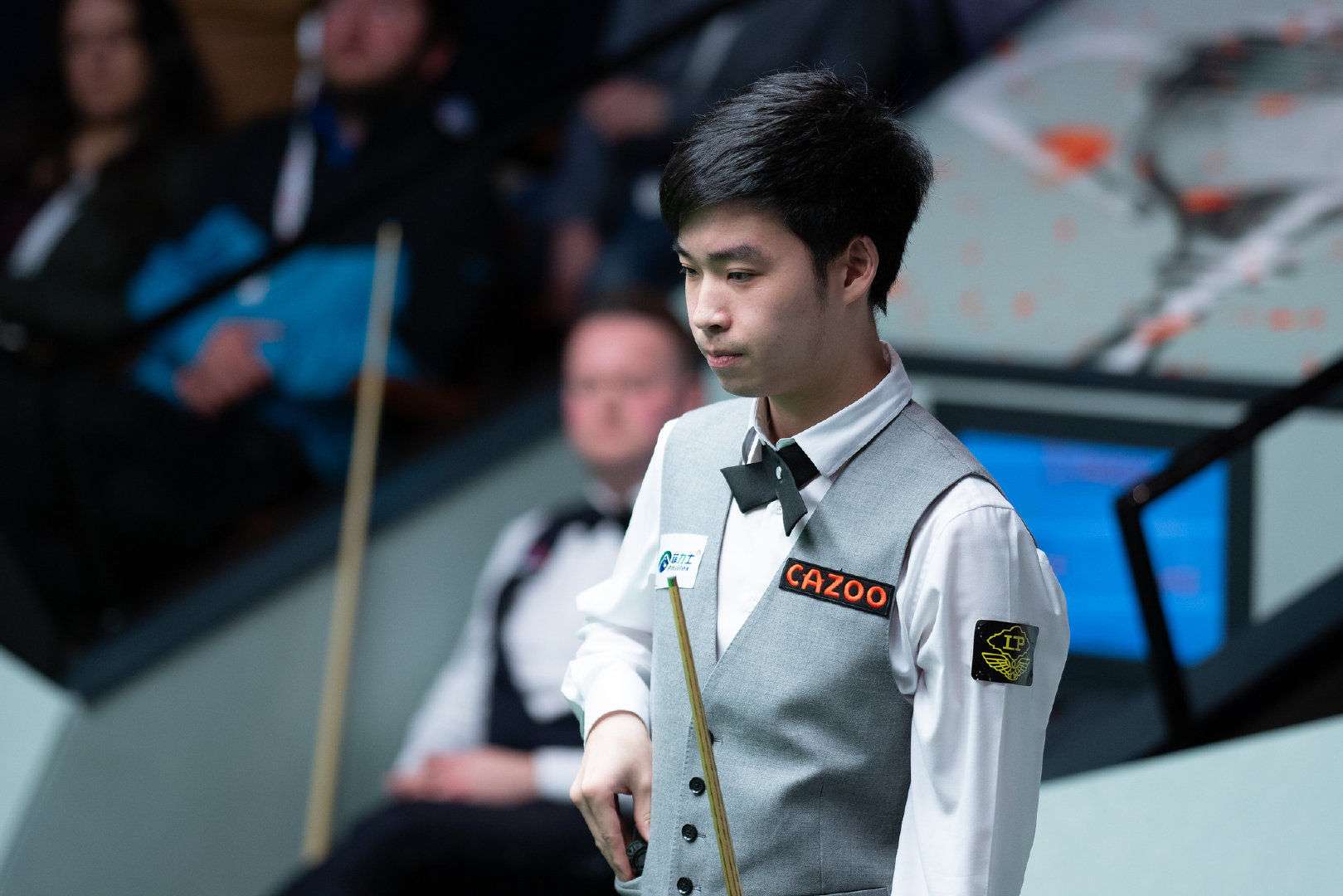 在组织与裁 在组织与裁