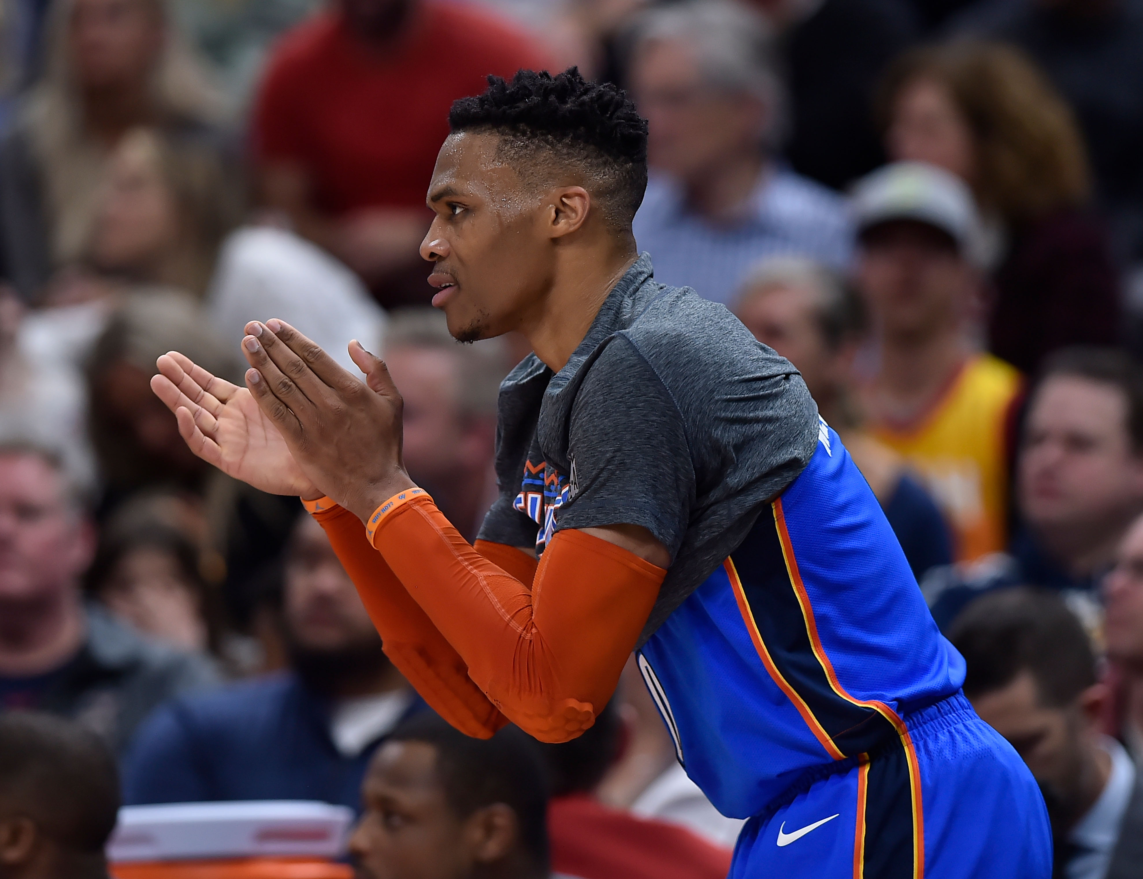 进入白热化 进入白热化