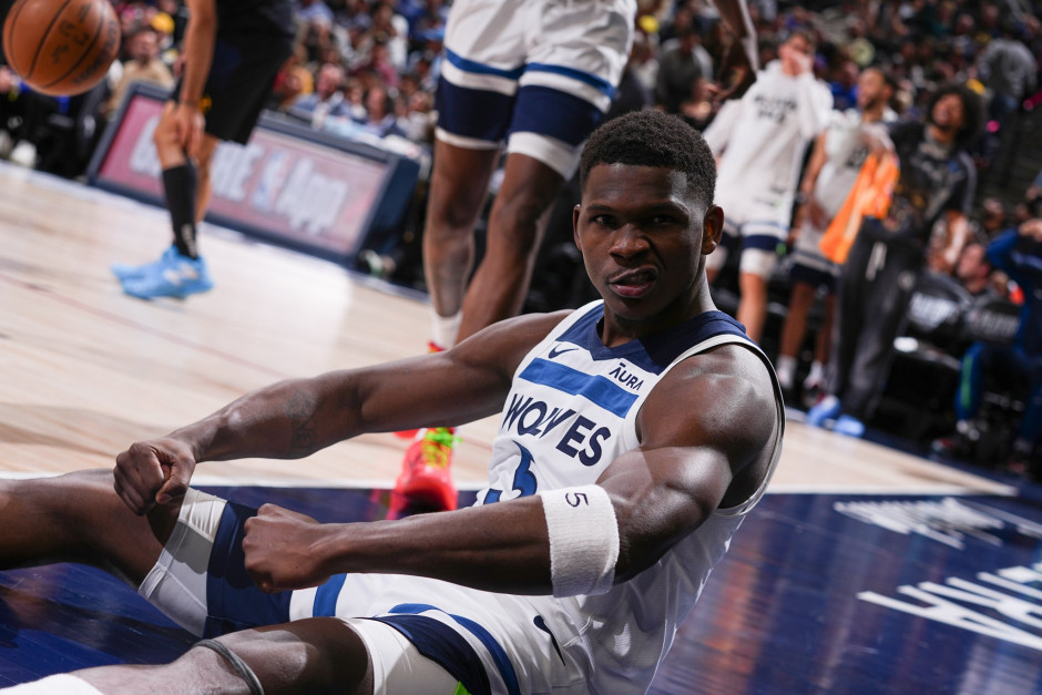 谁在回避哪 谁在回避哪